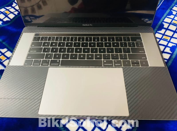 Macbook pro 2018 15inch